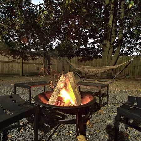 Spacious Bungalow With 6 Beds, Games, And Fire Pit - Close To Beale Street, Bbq, Graceland, & Liberty Bowl Memphis Luaran gambar